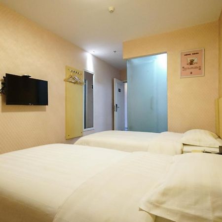 Jia Mei Xin Holiday Hotel Baiyun Airport Branch Kanton Exteriér fotografie