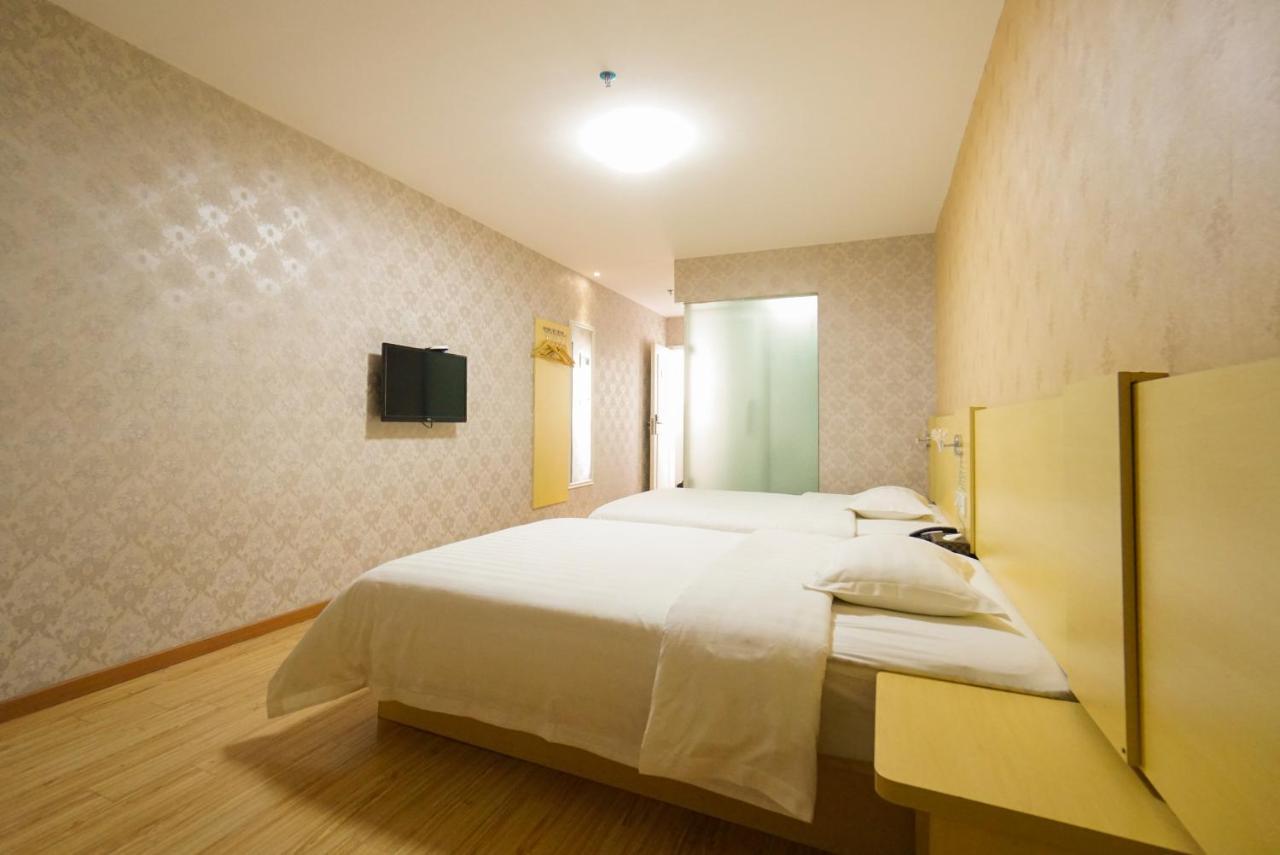Jia Mei Xin Holiday Hotel Baiyun Airport Branch Kanton Exteriér fotografie