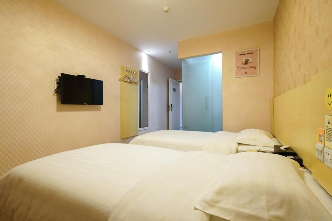 Jia Mei Xin Holiday Hotel Baiyun Airport Branch Kanton Exteriér fotografie