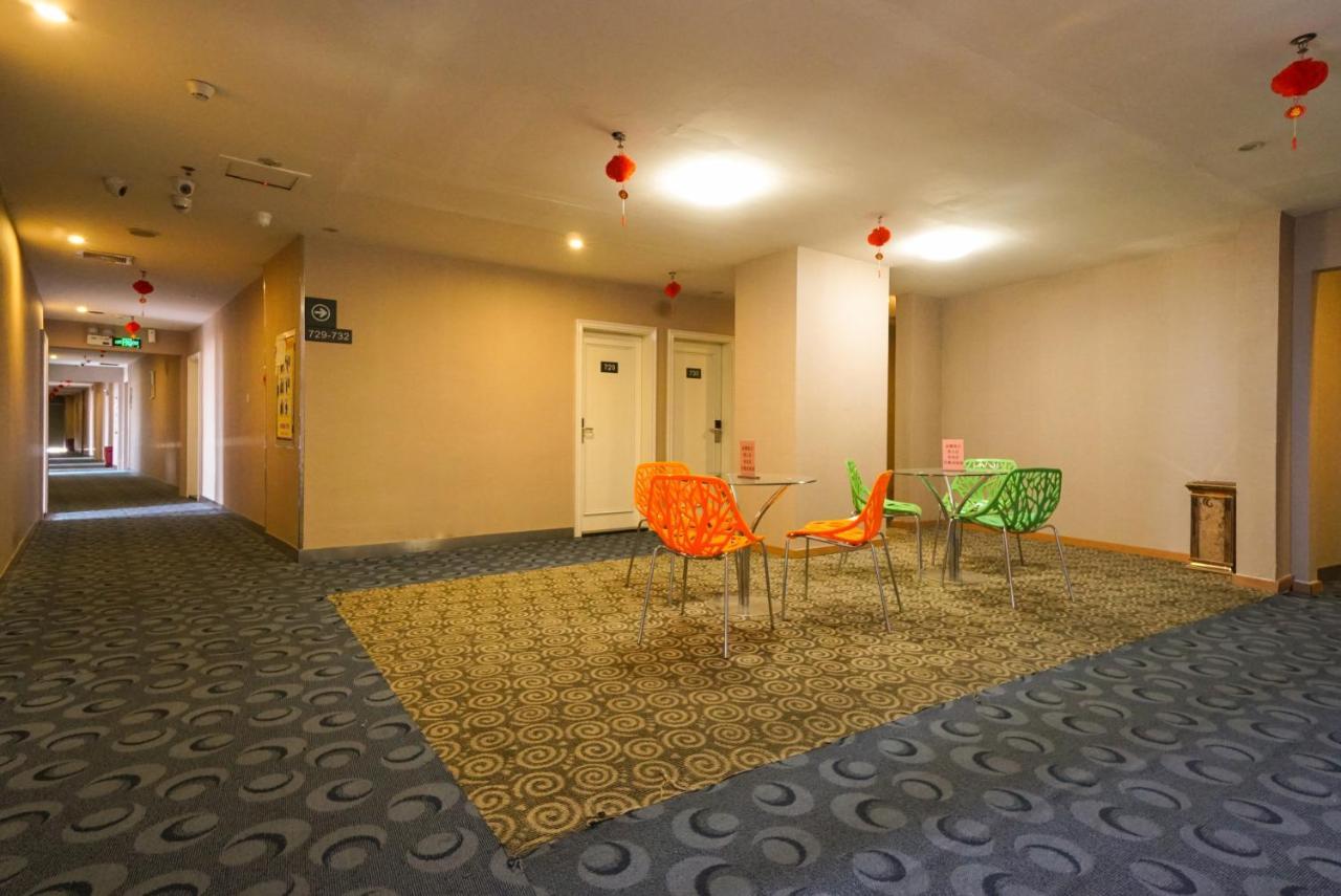 Jia Mei Xin Holiday Hotel Baiyun Airport Branch Kanton Exteriér fotografie